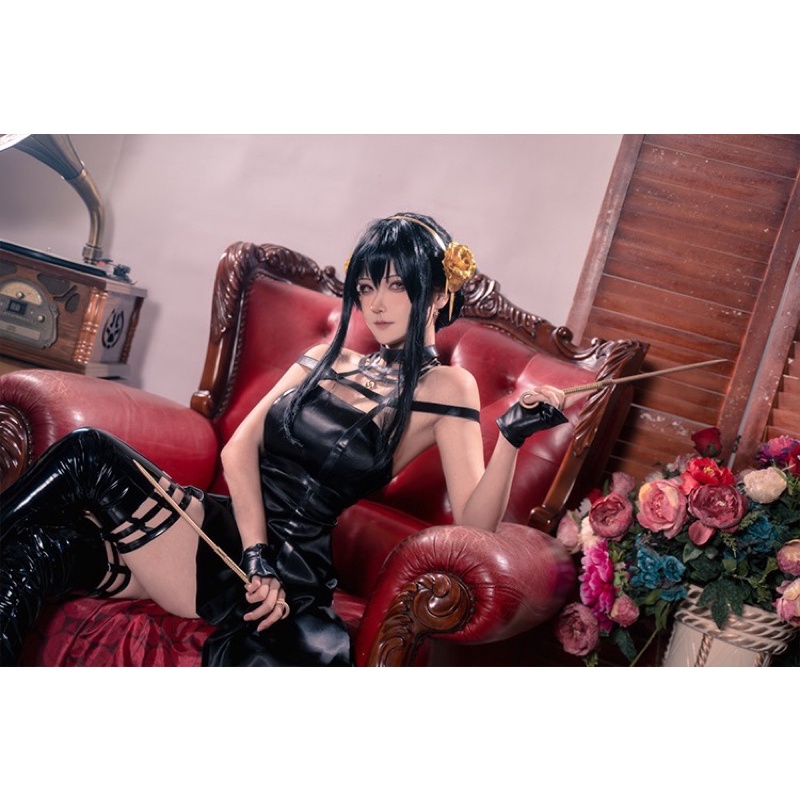 Set cosplay Yor Forger