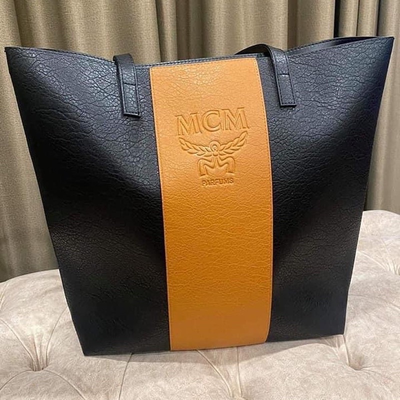 Túi Tote MCM Gift hãng authentic 100% Lotte Duty Free