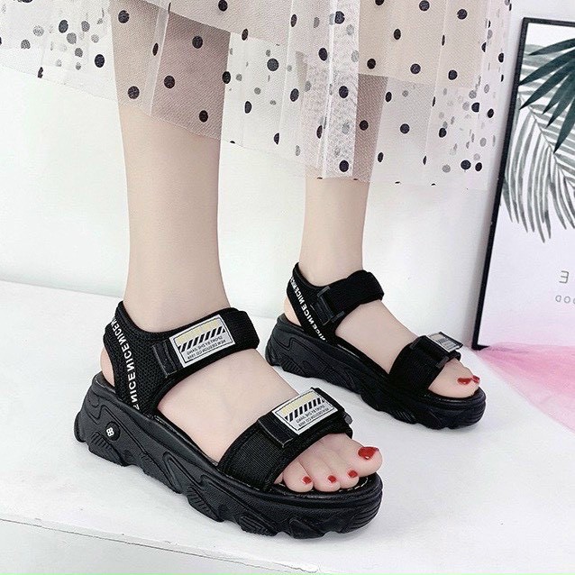 Sandal nâng đế quai hậu học sinh