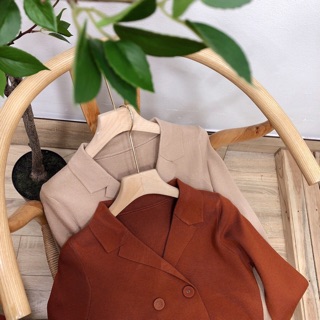 Váy len cổ Đức