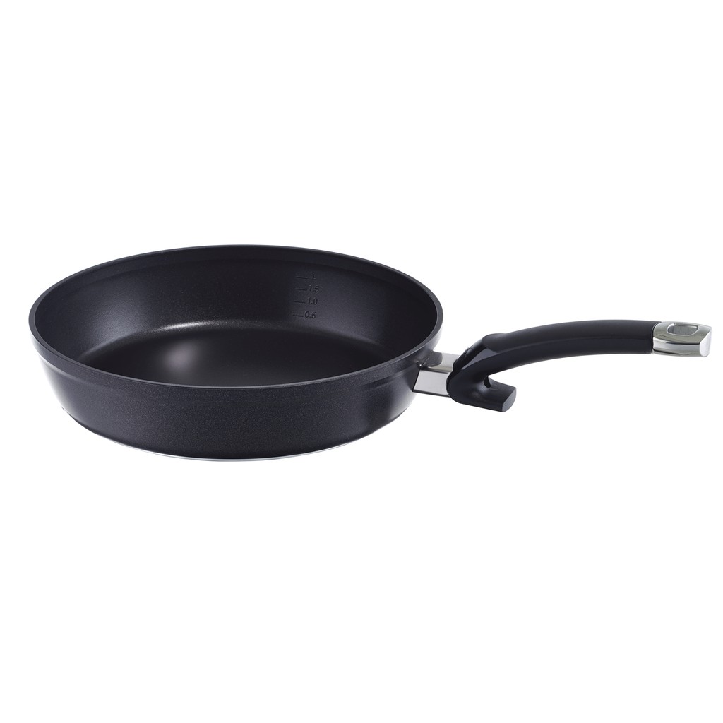 Chảo chống dính Fissler Alux 28cm cao cấp-Made in Germany