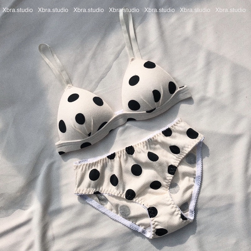 Bộ đồ lót áo tam giác mút liền chấm bi màu kem dễ thương