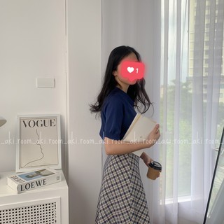 Áo len mỏng trơn cổ bẻ cộc tay