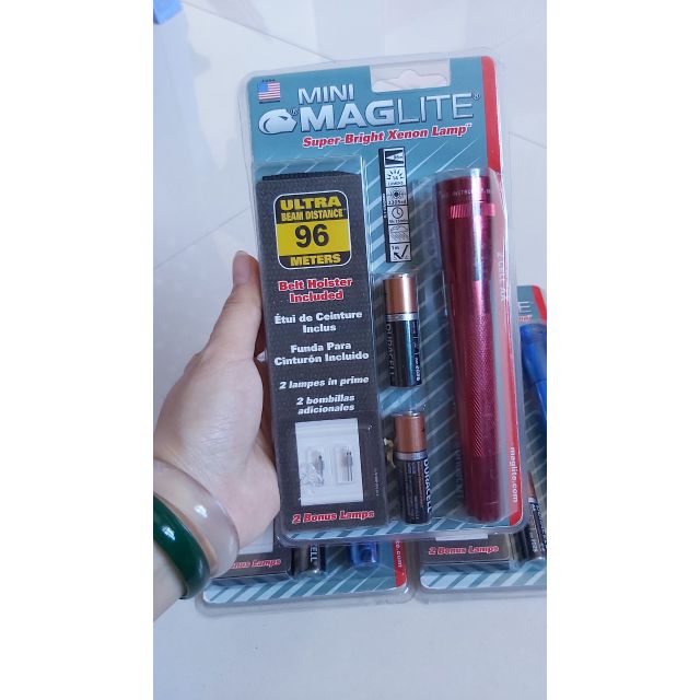 Đèn pin siêu sáng mini Maglite xách tay Usa