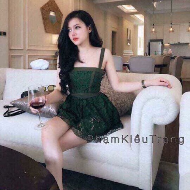 Đầm ren xoè ngắn thắt nơ eo cao cấp.