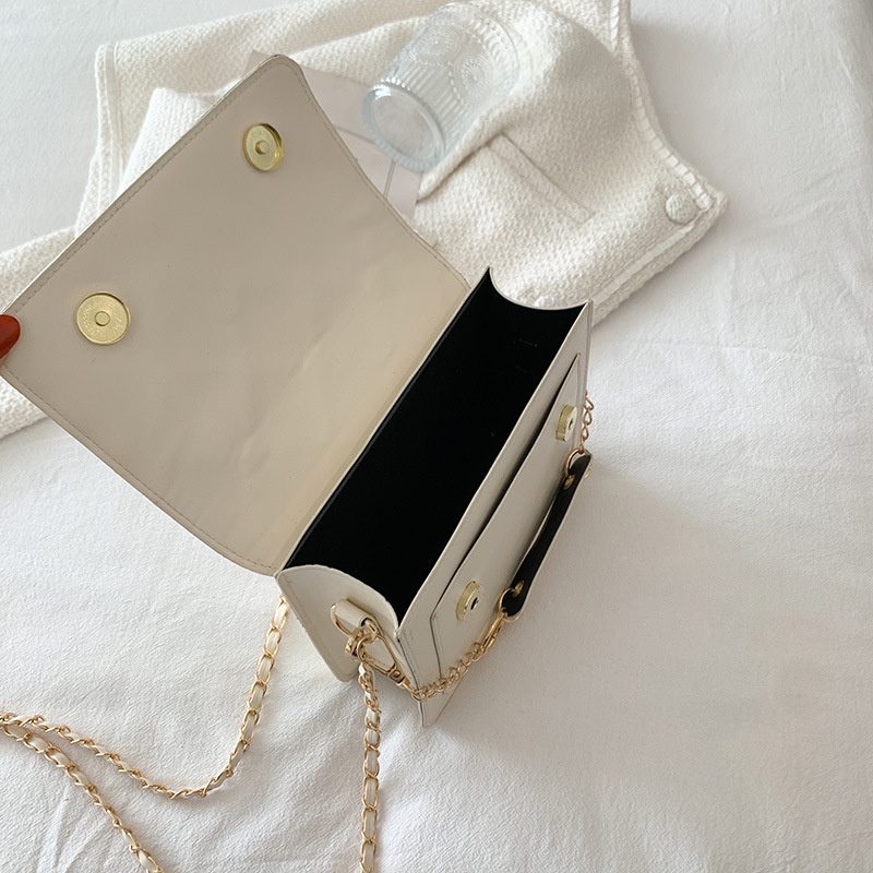 Túi Đeo Chéo Dáng Vuông Nhỏ Phối Dây Xích Thời Trang Cao Cấp Cho Nữ