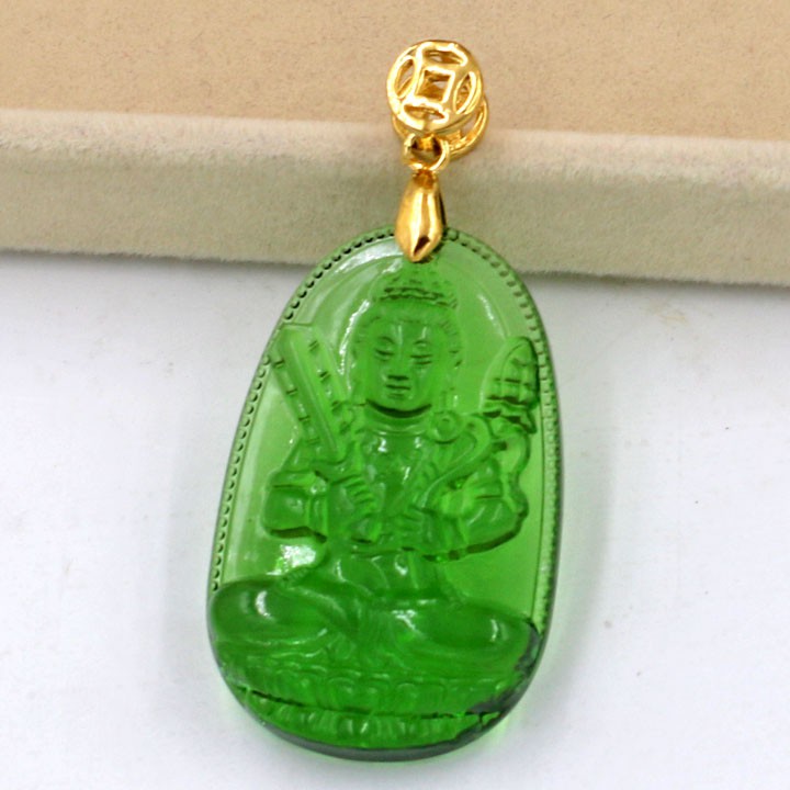 Mặt dây chuyền Phật Hư Không Tạng Bồ Tát pha lê xanh lá 3.6 cm MFBXL6
