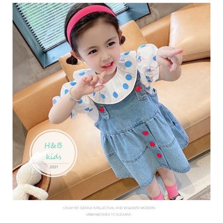 yếm bò phối áo bi bé gái