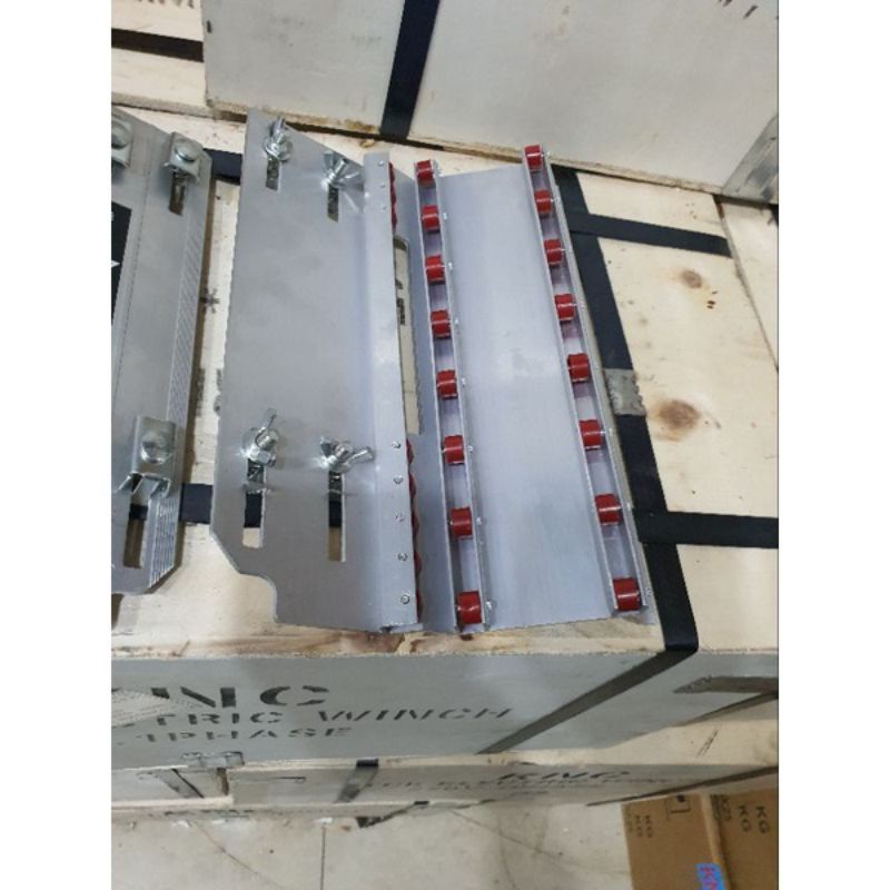 Chân Đế Mài Cắt Cạnh Gạch Men Gá Líp Cạnh Máy Cắt Góc Cạnh 45 Độ