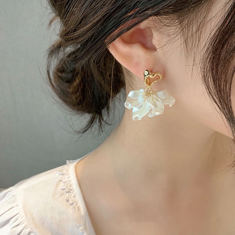 Khuyên Tai Hình Hoa Trong Suốt Dễ Thương Cho Nữ