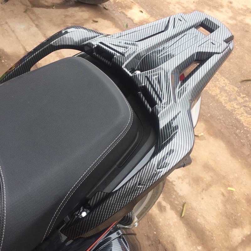 Ốp phụ kiện giành cho SH từ đời 2017-2019 cacbon đen full bộ ( Có bán lẻ )