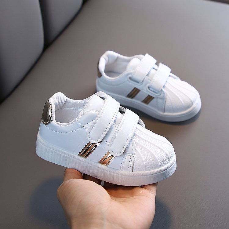 Giày Sneaker Da Pu Đế Mềm Dành Cho Bé