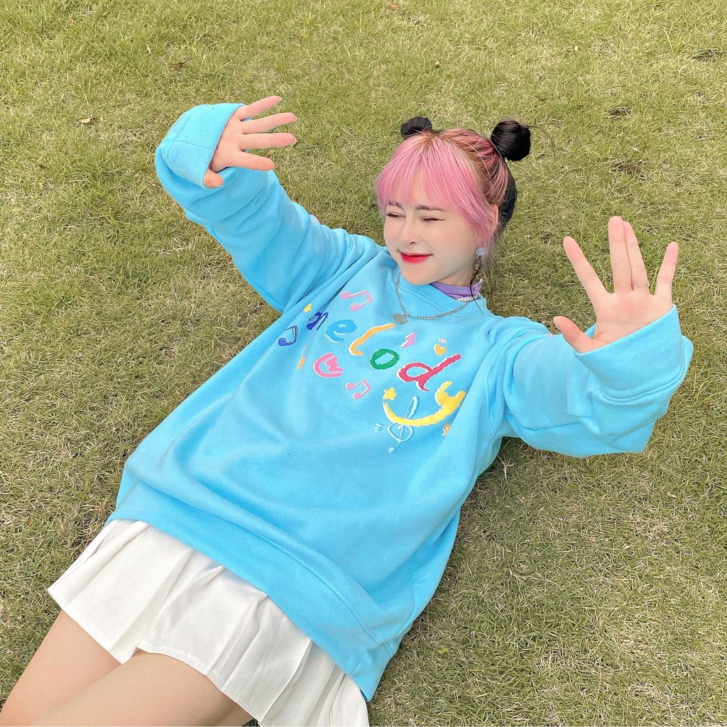 WHITEHAND MELODY SWEATER BABY BLUE | BigBuy360 - bigbuy360.vn