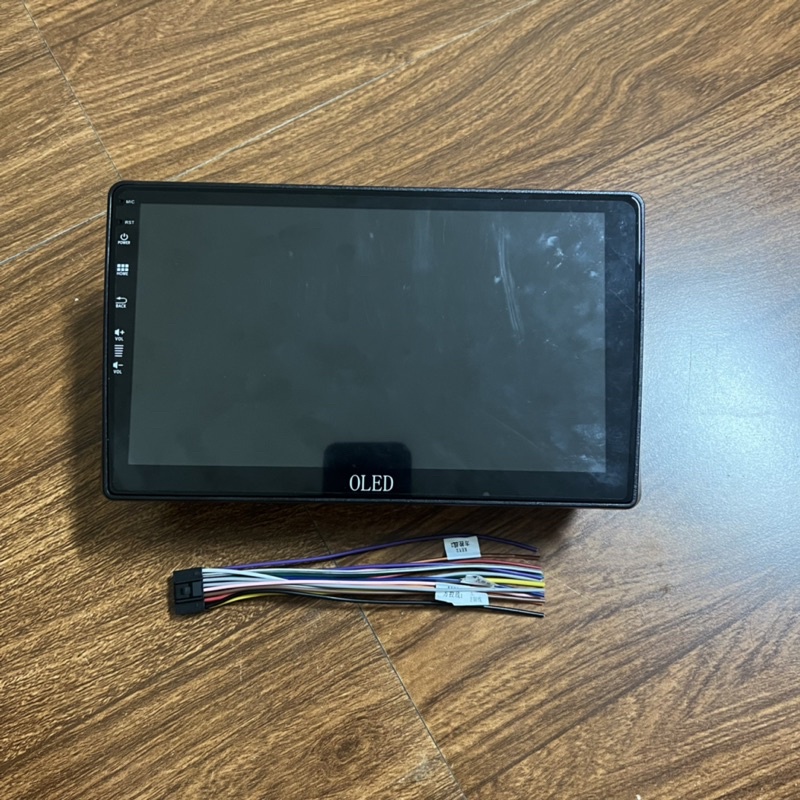 Mặt dưỡng thông dụng ,dùng chung chế 10 inch dành cho màn android lắp  xe tải , các dòng xe không có dưỡng android zin