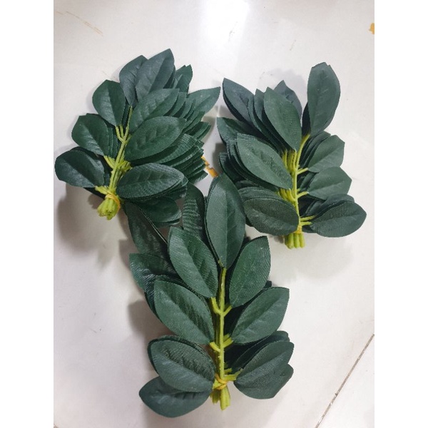 30 Lá gân xanh lợp lồng Chim. Loại Tốt