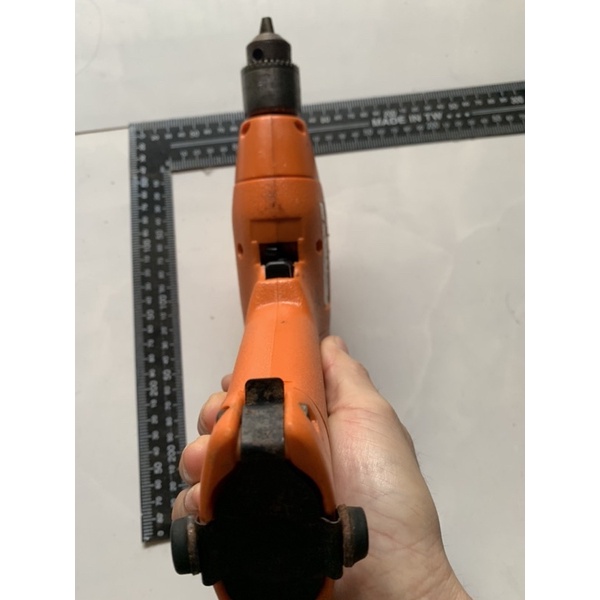 Máy khoan pin Makita 6012D