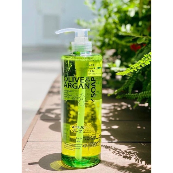 SỮA TẮM CHIẾT XUẤT DẦU OLIVE &amp; ARGAN DEVE 800ml - HNK NHẬT BẢN 032934