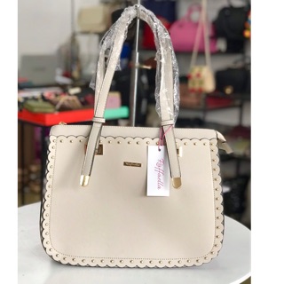Túi Xuất Xịn Rafaella