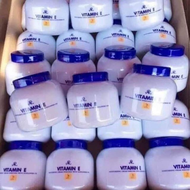 Kem dưỡng body Vitamin E Thái Lan