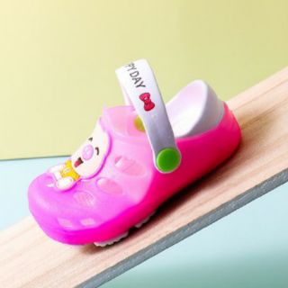 Dép sục heo cười Happy Day