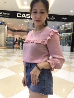 Áo sơ mi bánh bèo.