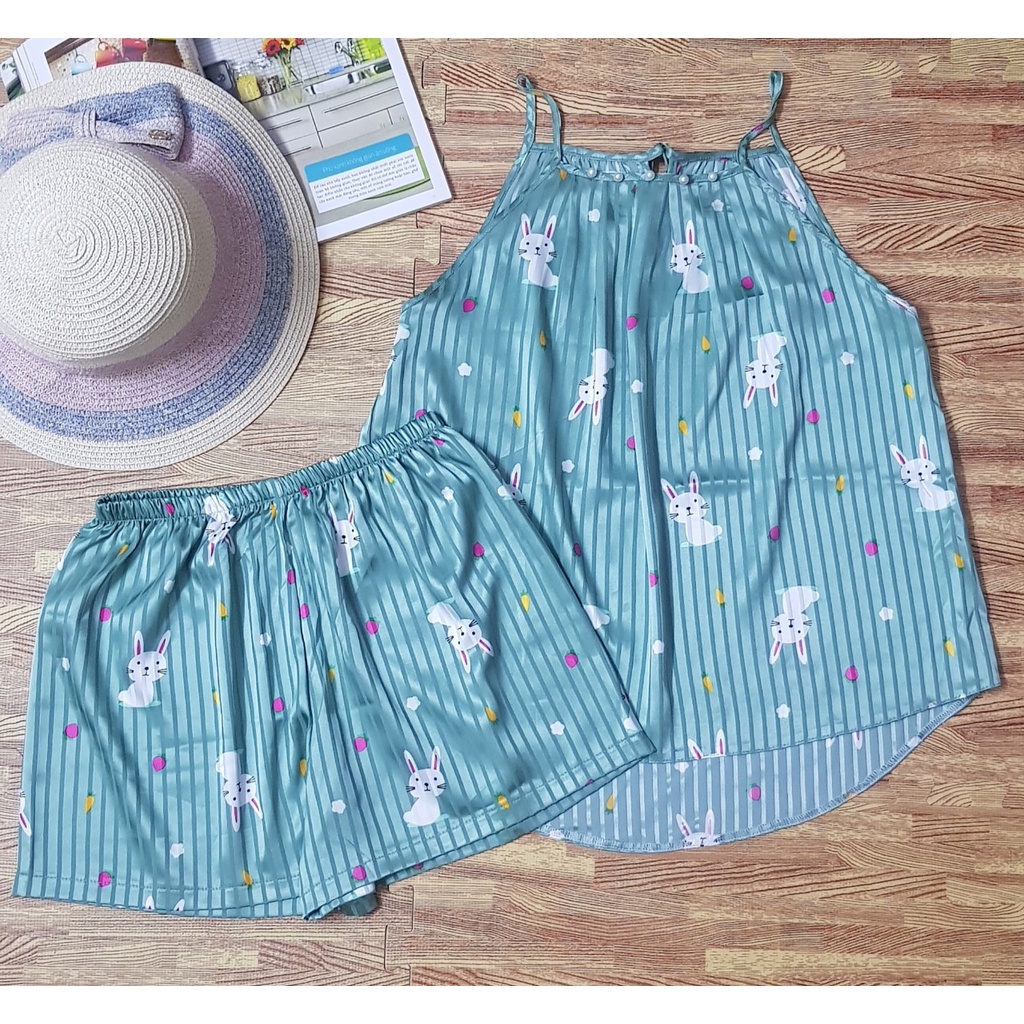 Đồ Bộ Nữ Áo Yếm Chất Gấm Lụa , Đồ Ngủ Sexy 2 Dây Quần Cọc Nhiều Họa Tiết Lạ Mắt Form Rộng Rãi Thoáng Mát. | BigBuy360 - bigbuy360.vn