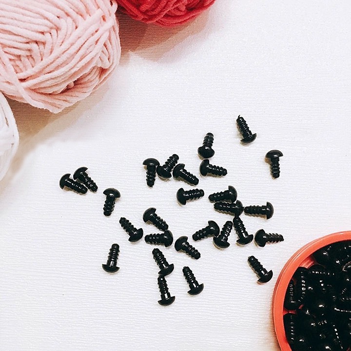 Mắt Thú Xoắn Có Chốt Gài An Toàn (Mắt Thú Chốt)