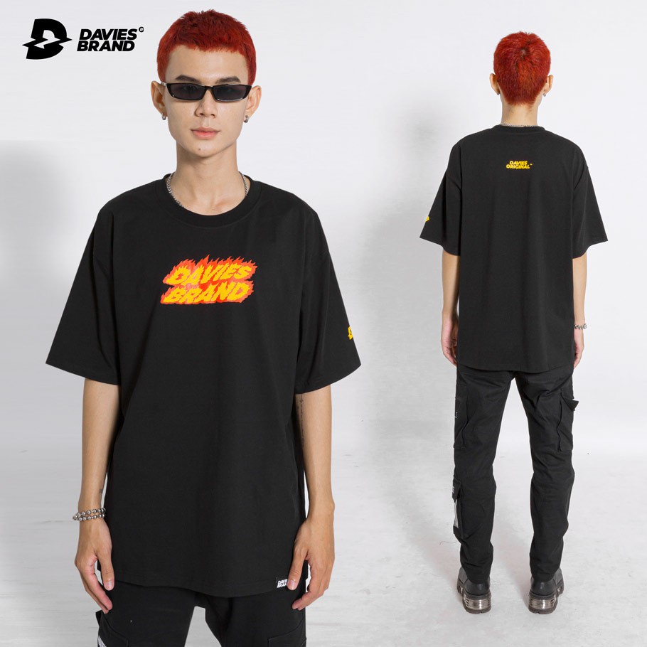 Áo thun nam form rộng tay lỡ đen Flaming Text - Áo thun local brand DAVIES.