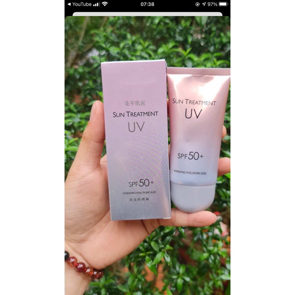 Kem Chống Nắng Chiết Xuất Hoa Dịu Nhẹ Làm Sạch Da Không Dính