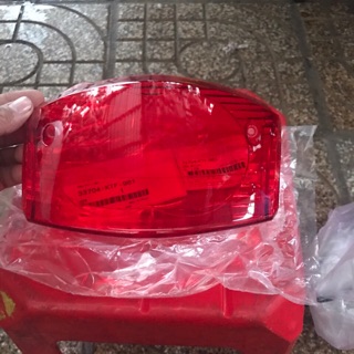 Miếng mica đỏ đèn hậu zin Sh ý 2009-2012