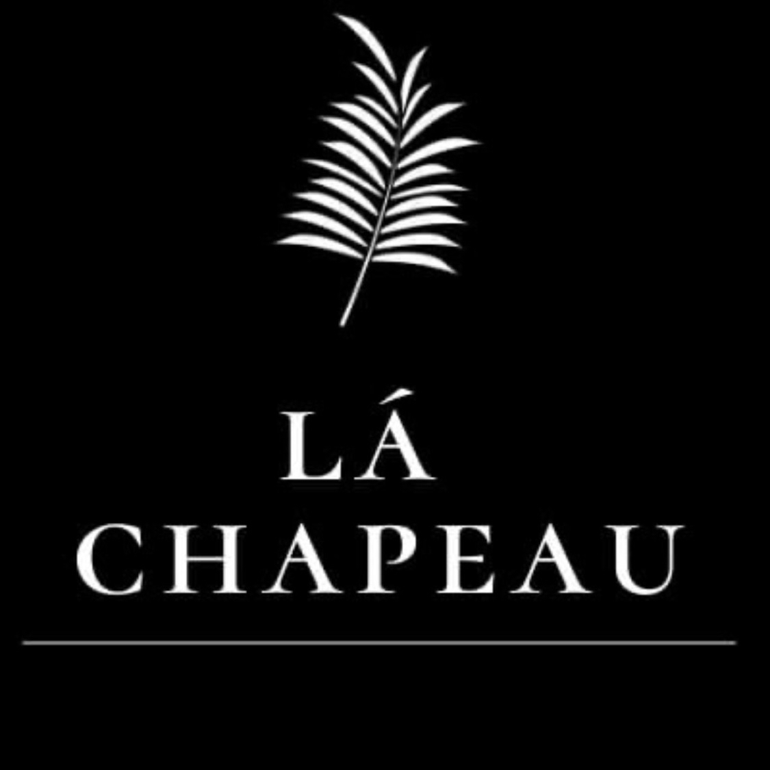 LÁ CHAPEAU