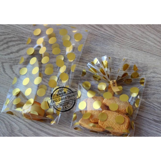 Túi cookie chấm bi vàng