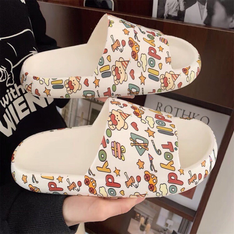 Dép bánh mì chữ Toydoll ngộ nghĩnh