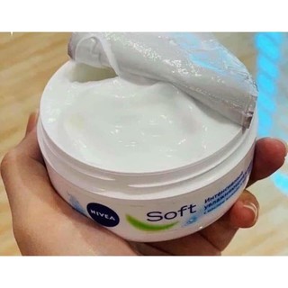 KEM DƯỠNG ẨM NIVEA SOFT ĐỨC 200ml