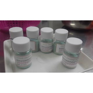 Lọ dinh dưỡng NPK chăm sóc cho cây