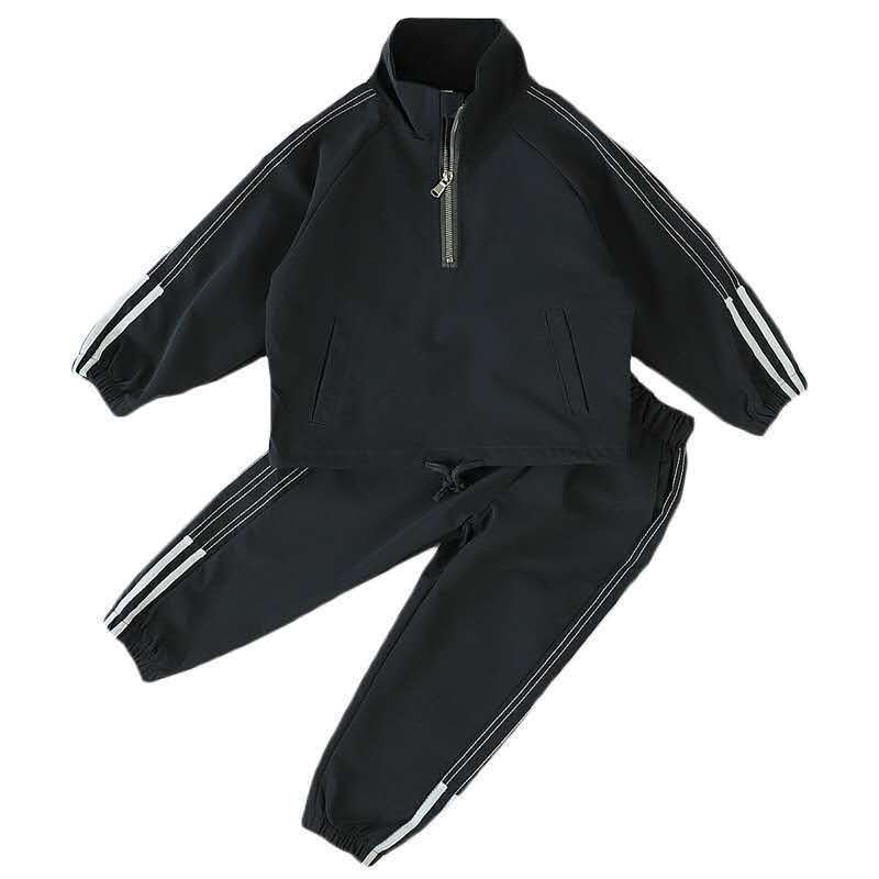 Set áo quần thể thao thời trang cho bé trai