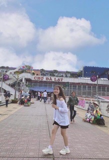 ÁO THUN LỆCH VAI