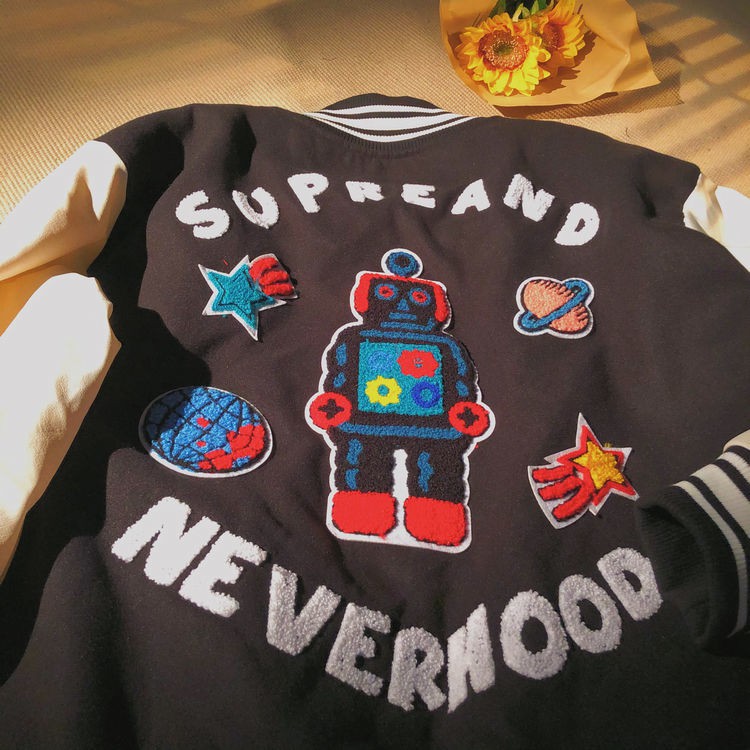 Áo khoác Bomber phong cách retro thời trang cho cả nam và nữ 2021 | BigBuy360 - bigbuy360.vn