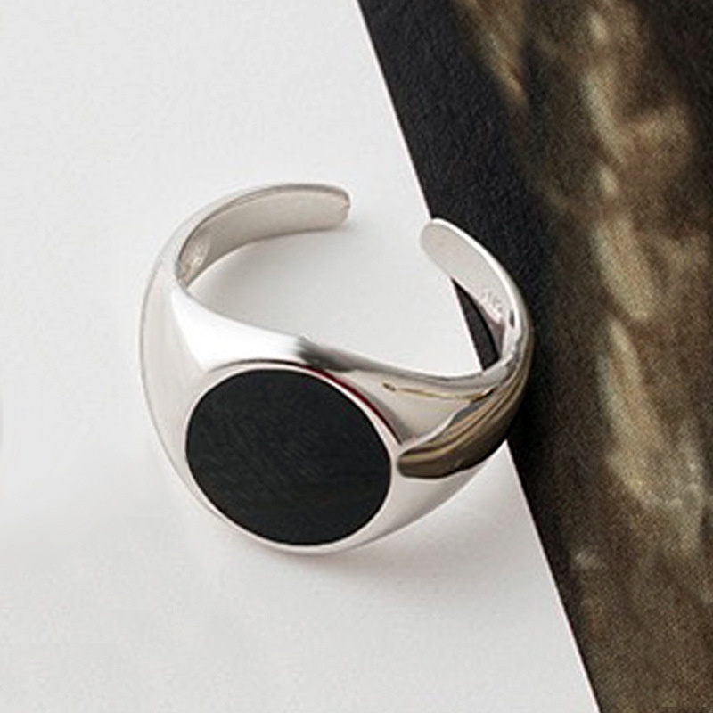 Nhẫn nam nữ tròn thời trang unisex Loki Accessories màu bạc chất Titan đẹp đơn giản không gỉ - Nhẫn Black Oval