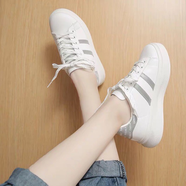 Giày Thể Thao Nữ 💖FREESHIP📛 Giày Nữ Trắng Phản Quang 2 Vạch, Giày Đế Bằng Dáng Sneaker Giá Siêu Rẻ | BigBuy360 - bigbuy360.vn