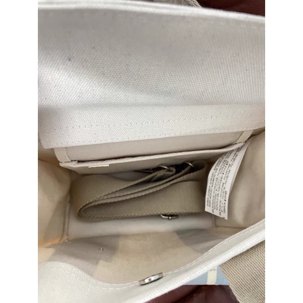 TÚI XÁCH ZARA MINI VẢI DÙ IN CHỮ MÀU TRẮNG KEM