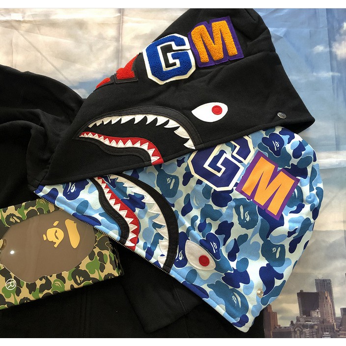 BAPE A BATHING APE Áo Hoodies Có Nón Dài Tay Họa Tiết Rằn Ri Cá Tính