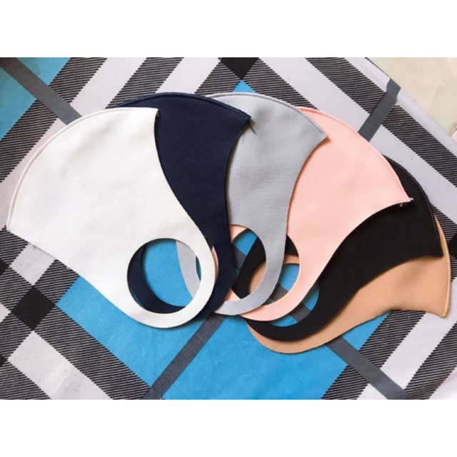 Khẩu trang vải su có hình thật combo 20 cái