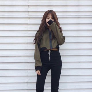 ... Áo khoác nữ lửng Ảnh thạt up ở cuối Siêu phâm