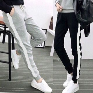 Quần thể thao thun nỉ viền 1 sọc