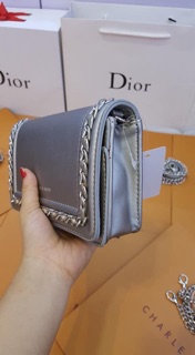 Túi ck viền xích