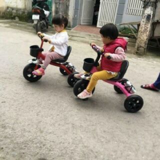 Xe đạp bình nước