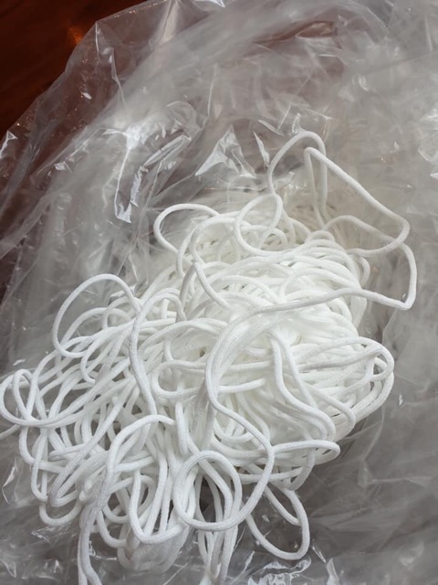 1kg vải trắng 50g và 200g chun dẹt