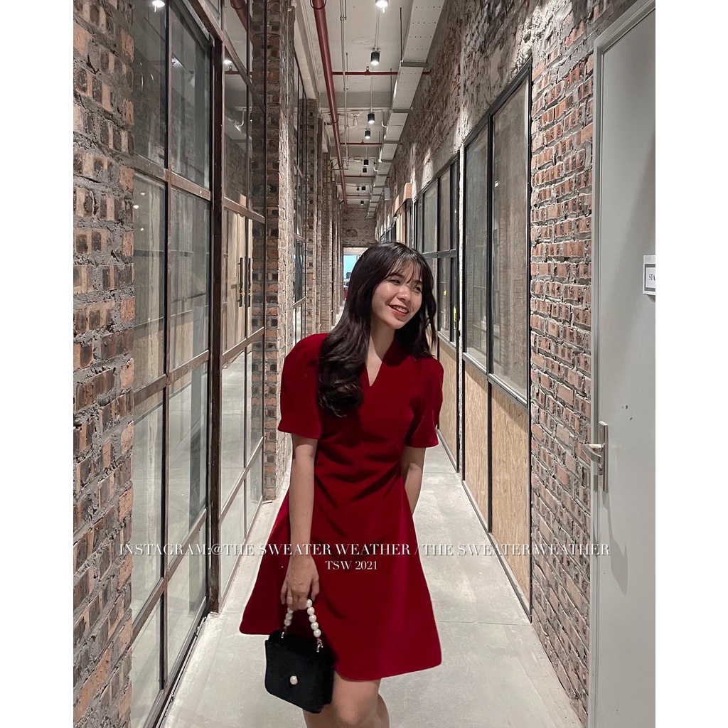 (Ảnh thật) Váy nhung dáng xoè cổ V tay bồng the.sweaterweather TSW | BigBuy360 - bigbuy360.vn