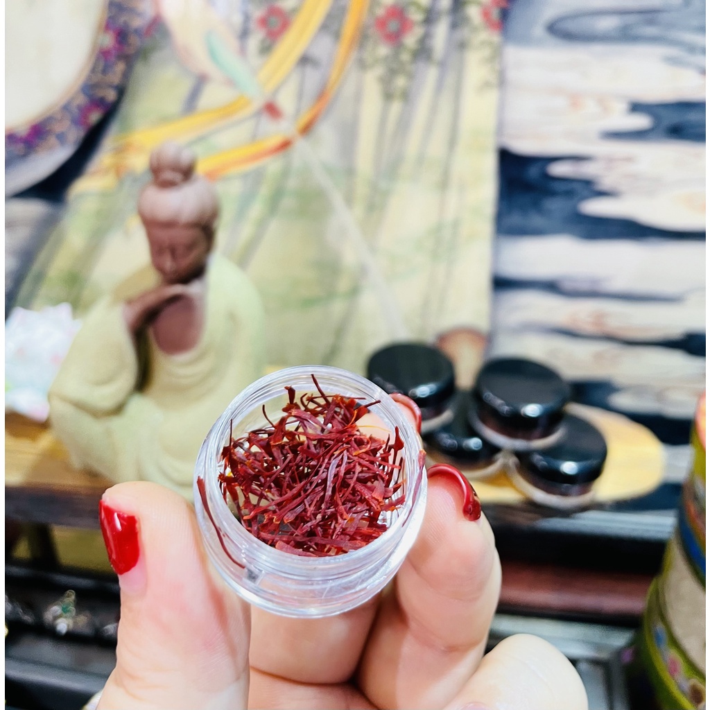 Mẫu thử Saffron Loại Thượng Hạng của Kashmir